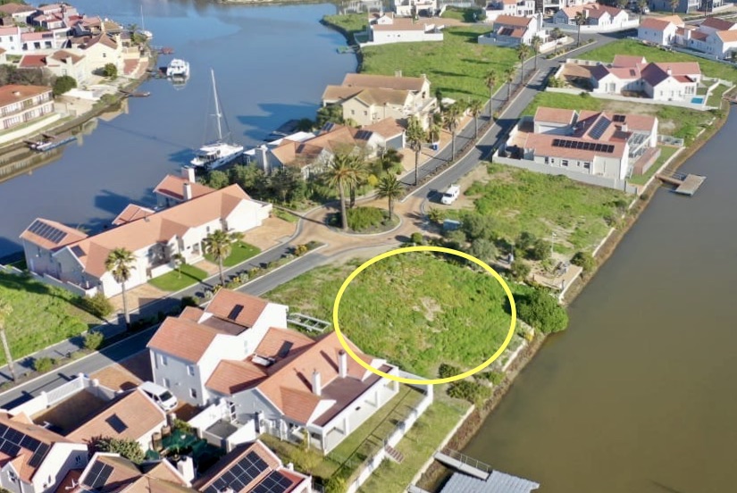  Bedroom Property for Sale in Laaiplek Western Cape